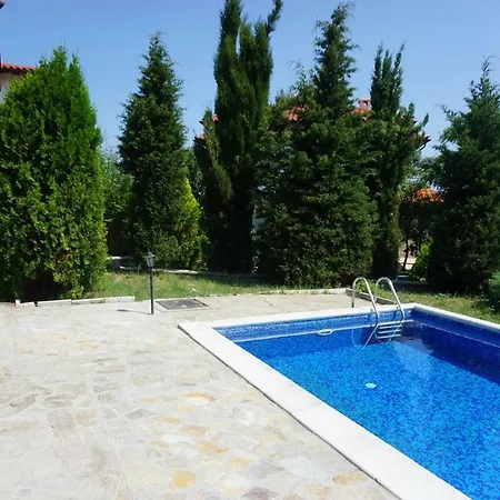 Kalina At Nessebar Gardens * קושריצה