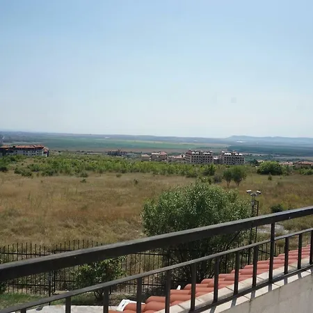 וילה Kalina At Nessebar Gardens *